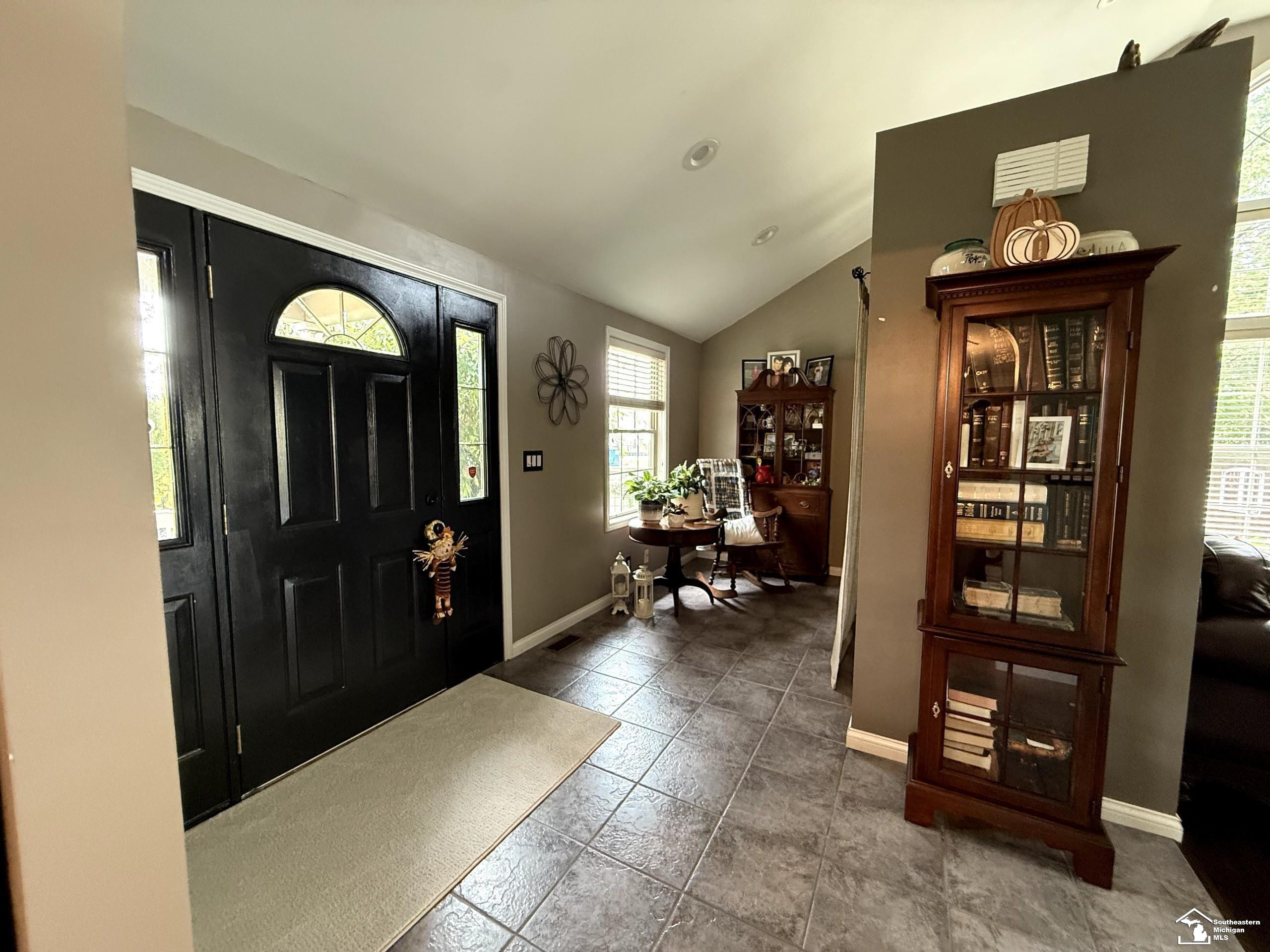950 Waterloo Avenue, Monroe, MI 48161 — Photo 13