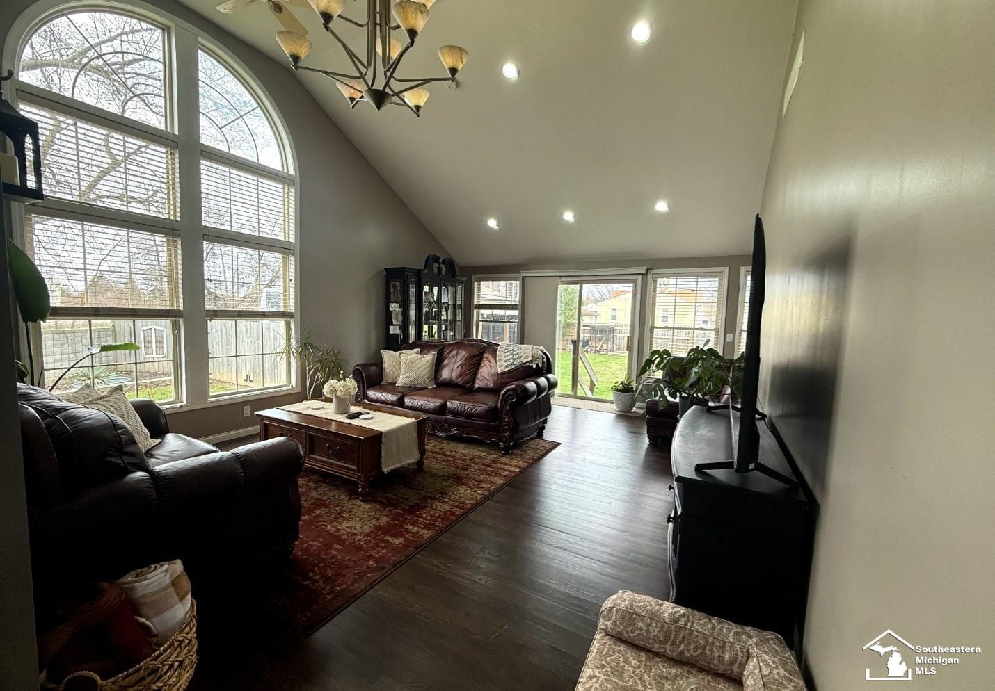 950 Waterloo Avenue, Monroe, MI 48161 — Photo 15