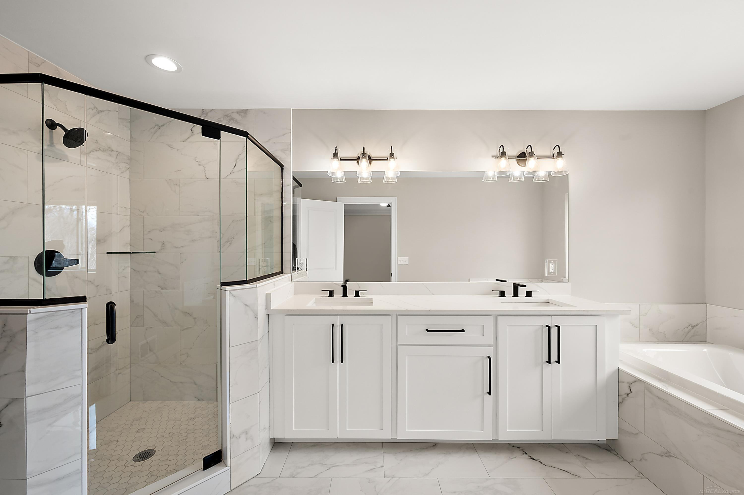 18857 Via Firenze Drive, Macomb, MI 48044 — Photo 38