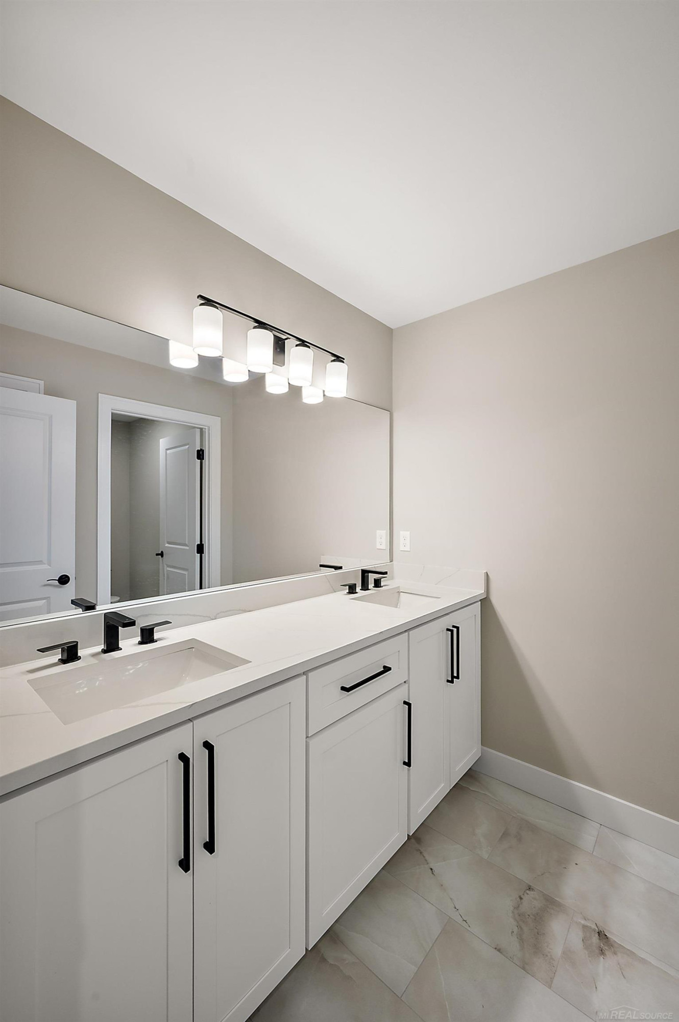 18857 Via Firenze Drive, Macomb, MI 48044 — Photo 48