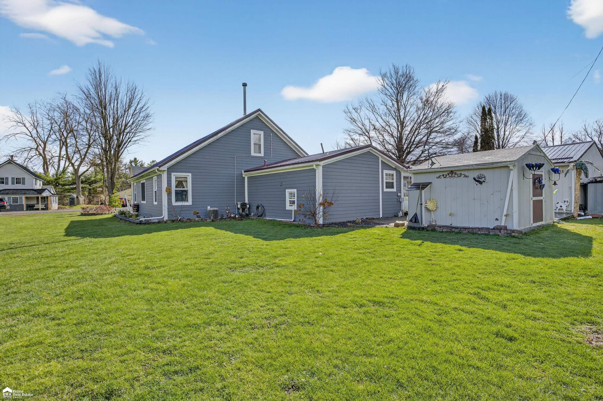 99 E Elmwood Street, Leonard, MI 48367 — Photo 48