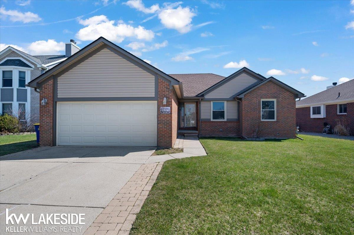 53558 Spurry Lane, Chesterfield, MI — Photo 4