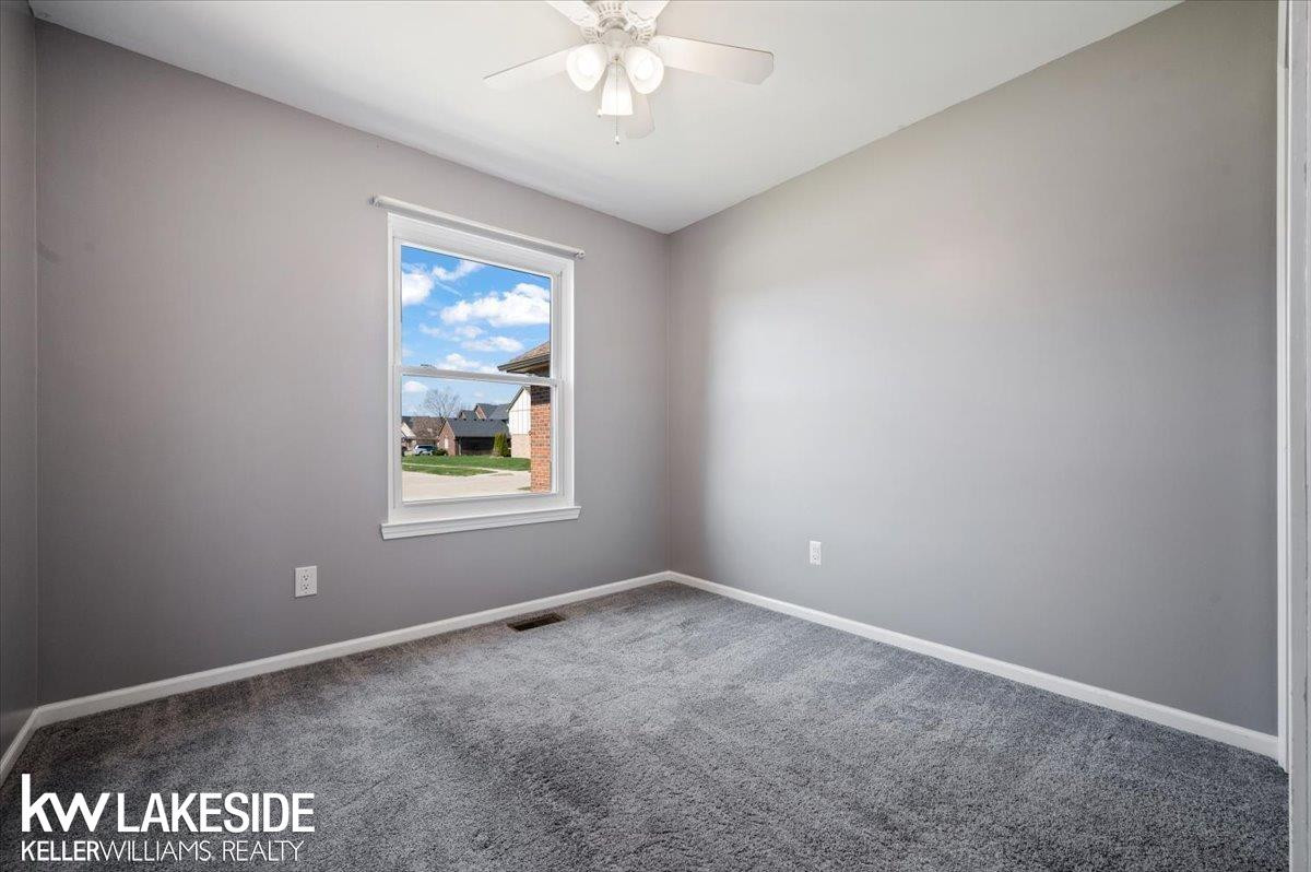 53558 Spurry Lane, Chesterfield, MI — Photo 31