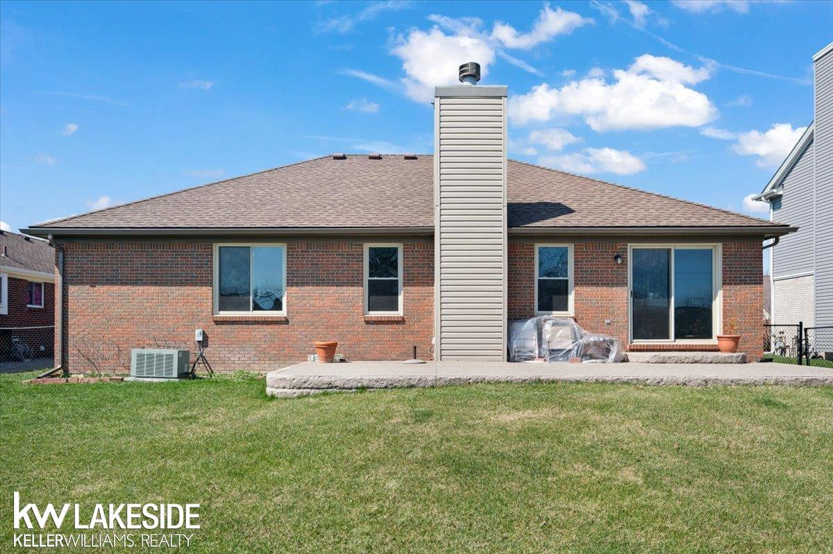 53558 Spurry Lane, Chesterfield, MI — Photo 40