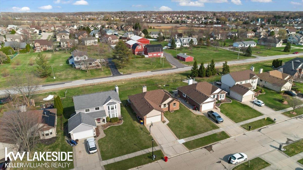 53558 Spurry Lane, Chesterfield, MI — Photo 42