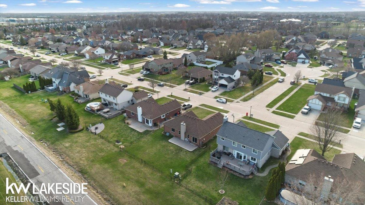 53558 Spurry Lane, Chesterfield, MI — Photo 48