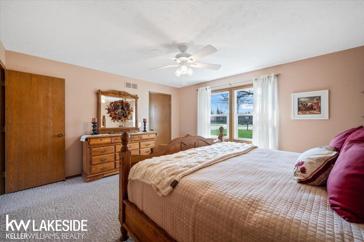 51980 ROMEO PLANK Road, MI 48042 — Photo 21