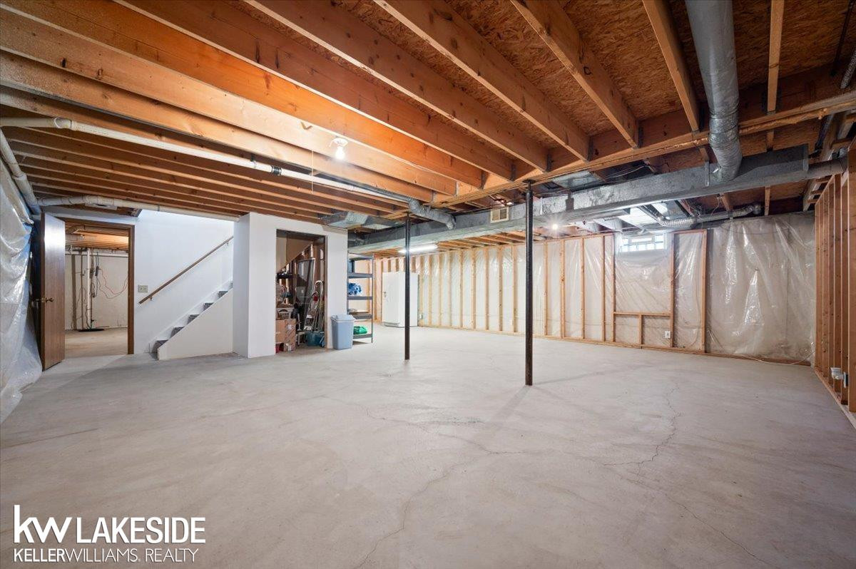 51980 ROMEO PLANK Road, MI 48042 — Photo 33