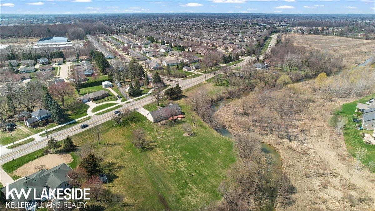 51980 ROMEO PLANK Road, MI 48042 — Photo 35