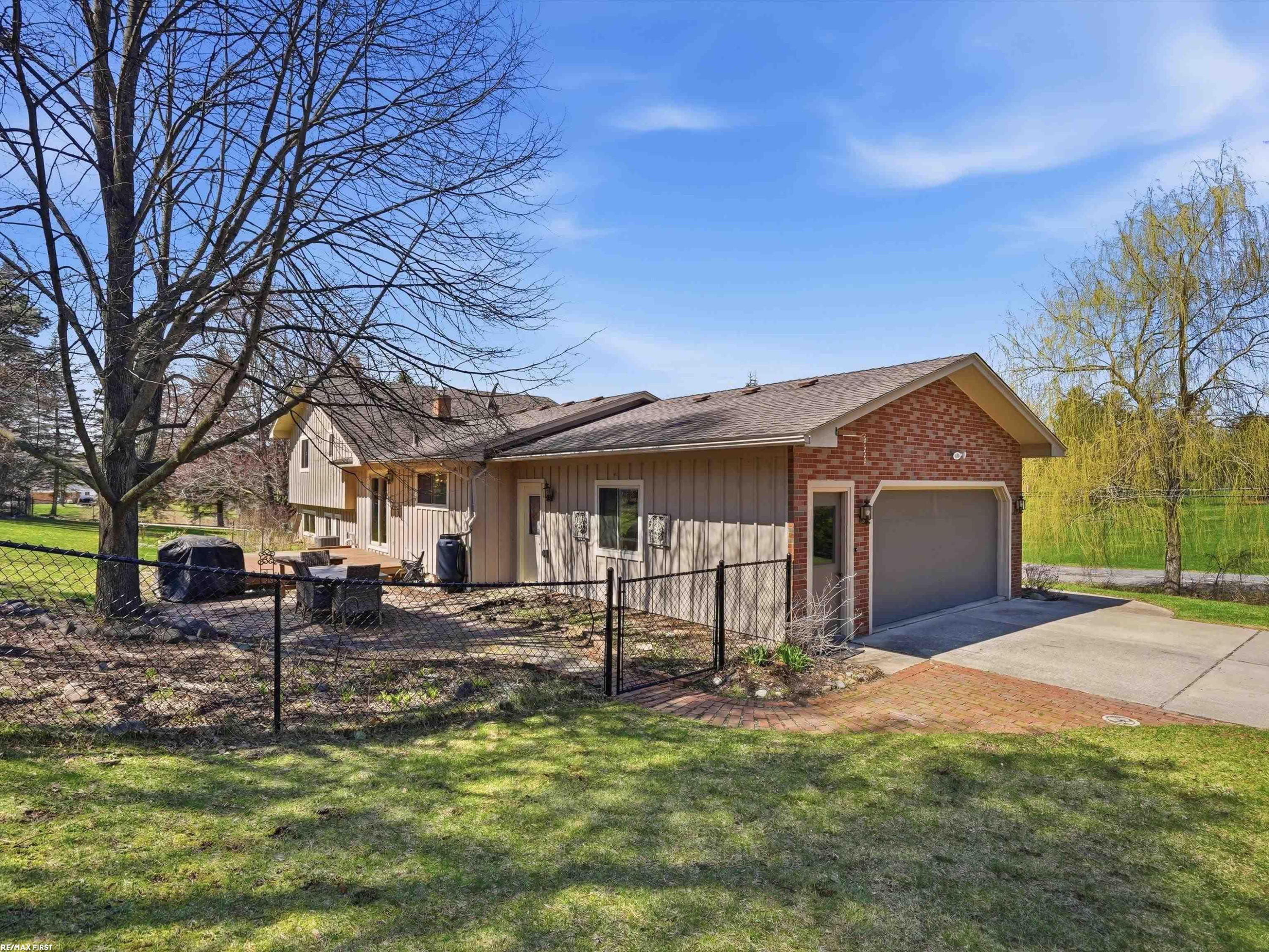 85 Whims Lane, Rochester, MI 48306 — Photo 46