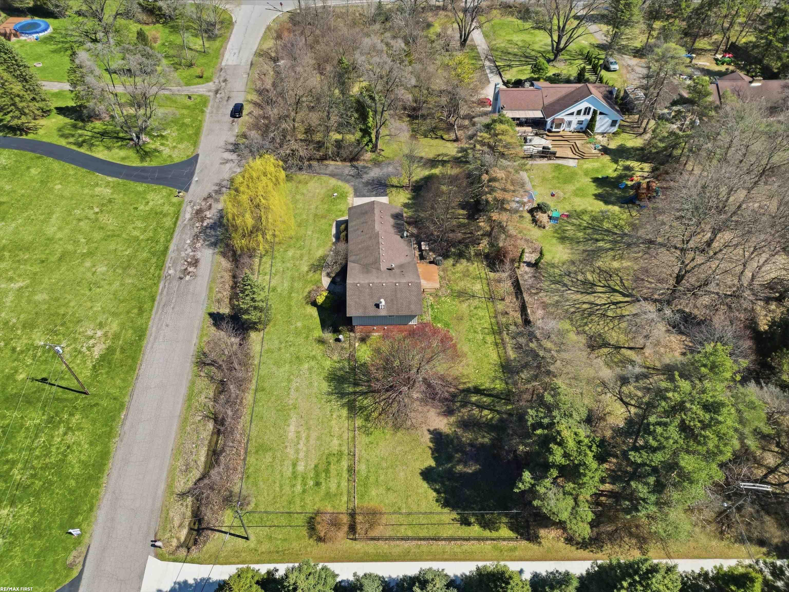 85 Whims Lane, Rochester, MI 48306 — Photo 57