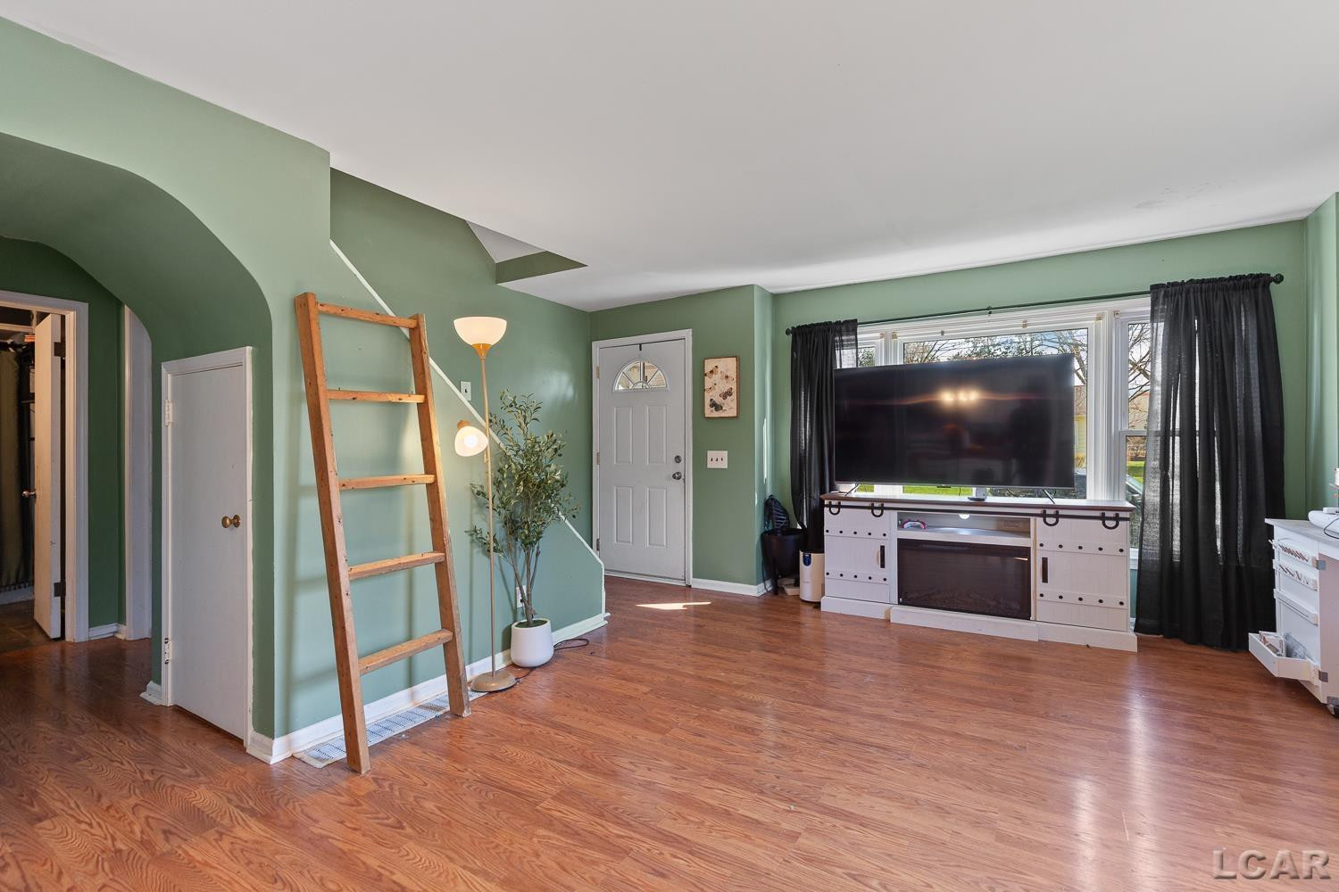 2094 Allan Street, Adrian, MI 49221 — Photo 2