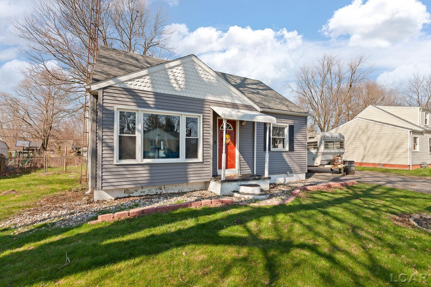 2094 Allan Street, Adrian, MI 49221 — Photo 26
