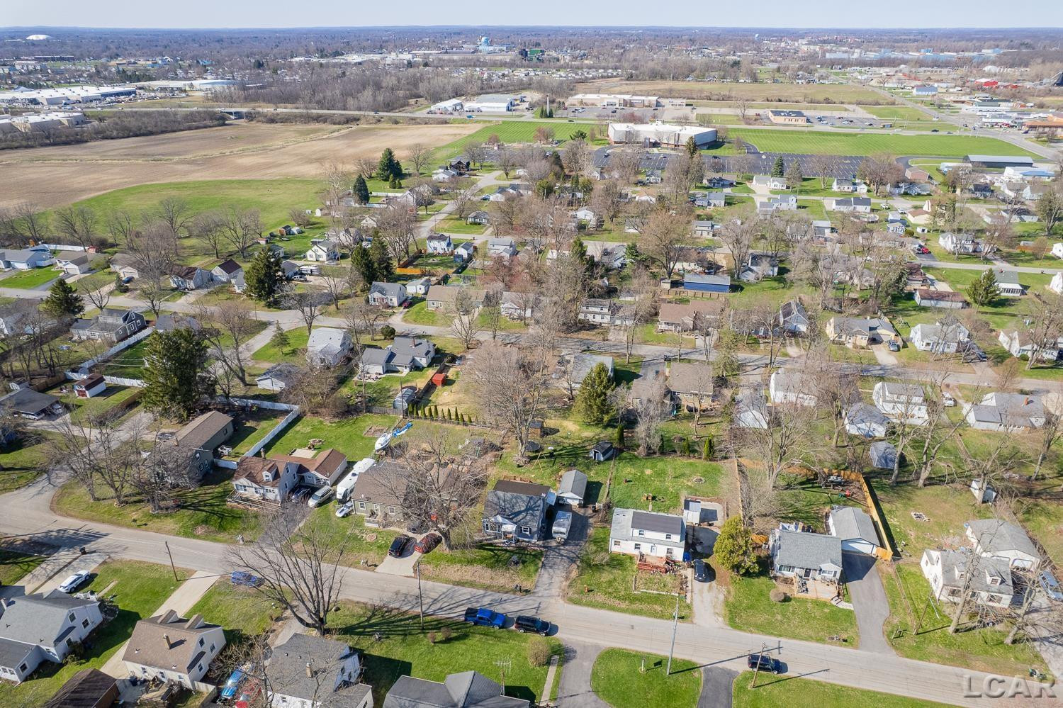 2094 Allan Street, Adrian, MI 49221 — Photo 35