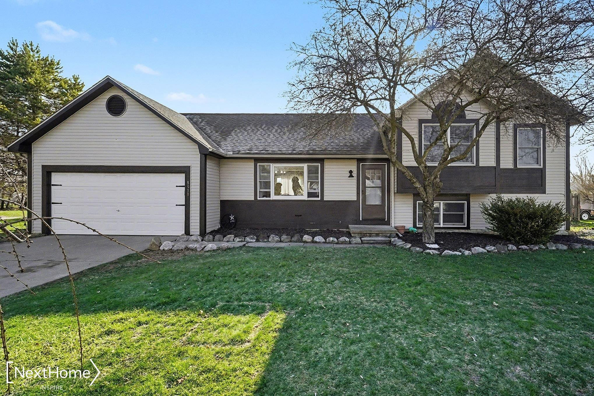8011 Rose Lane, MI — Photo 2