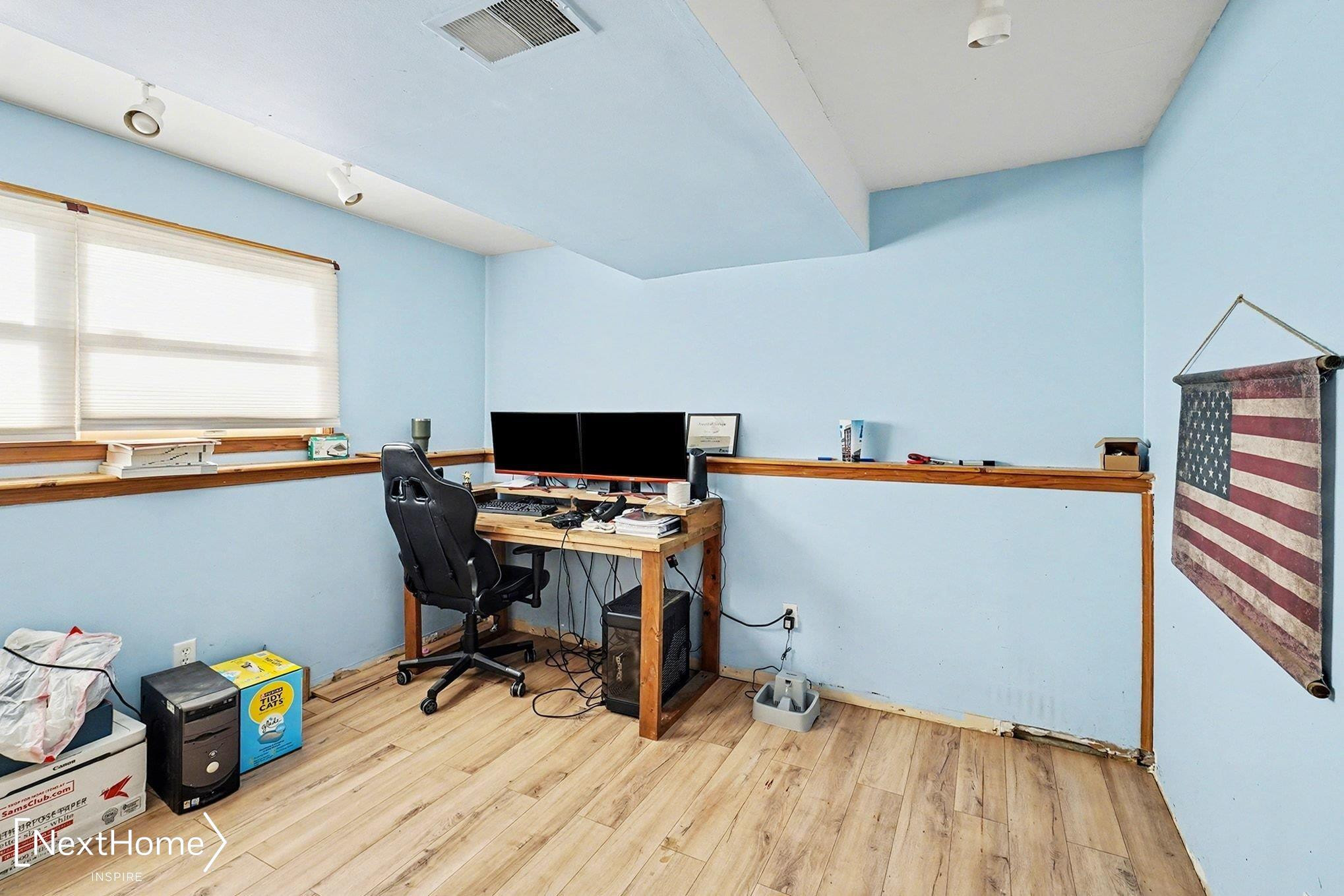 8011 Rose Lane, MI — Photo 17