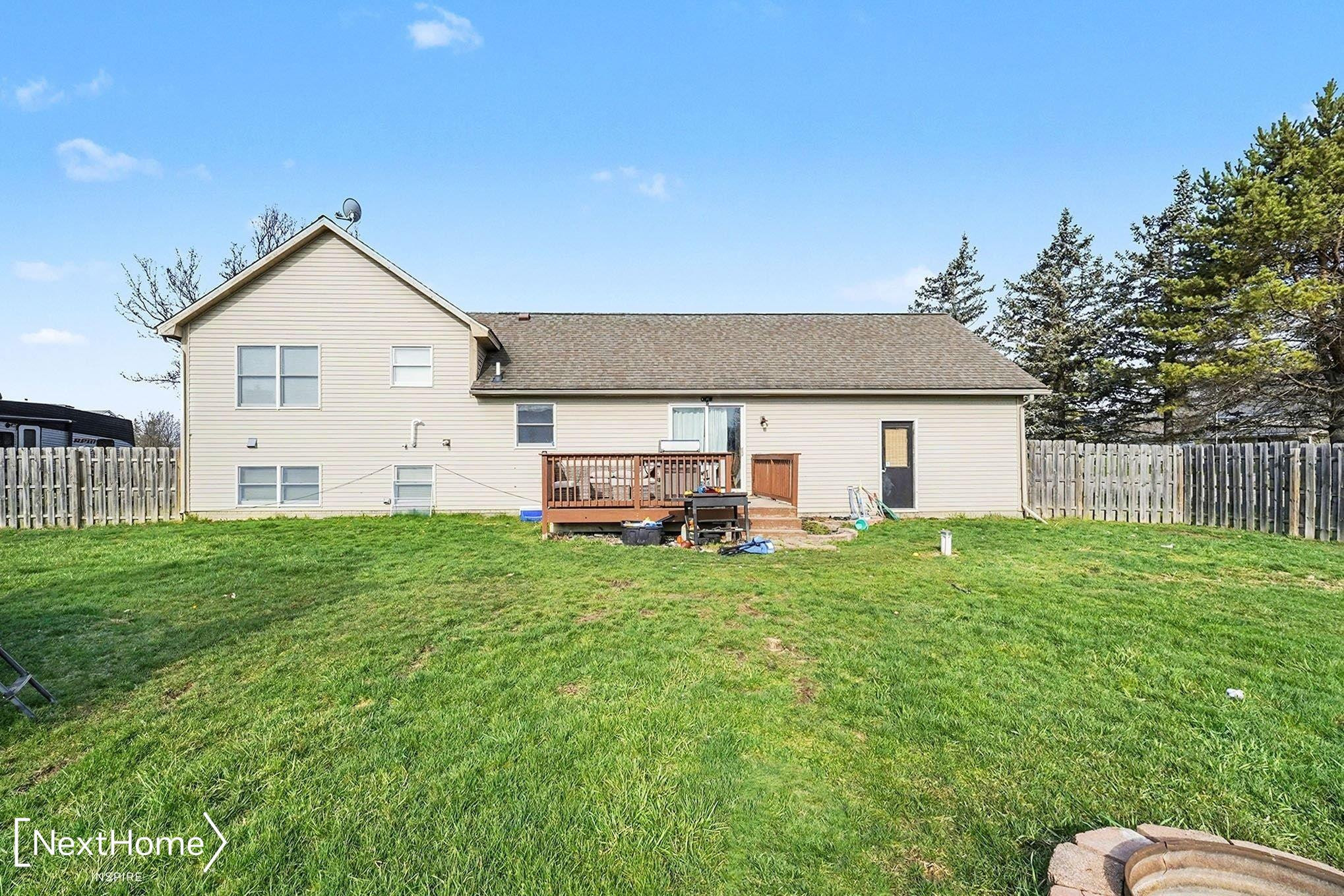 8011 Rose Lane, MI — Photo 24