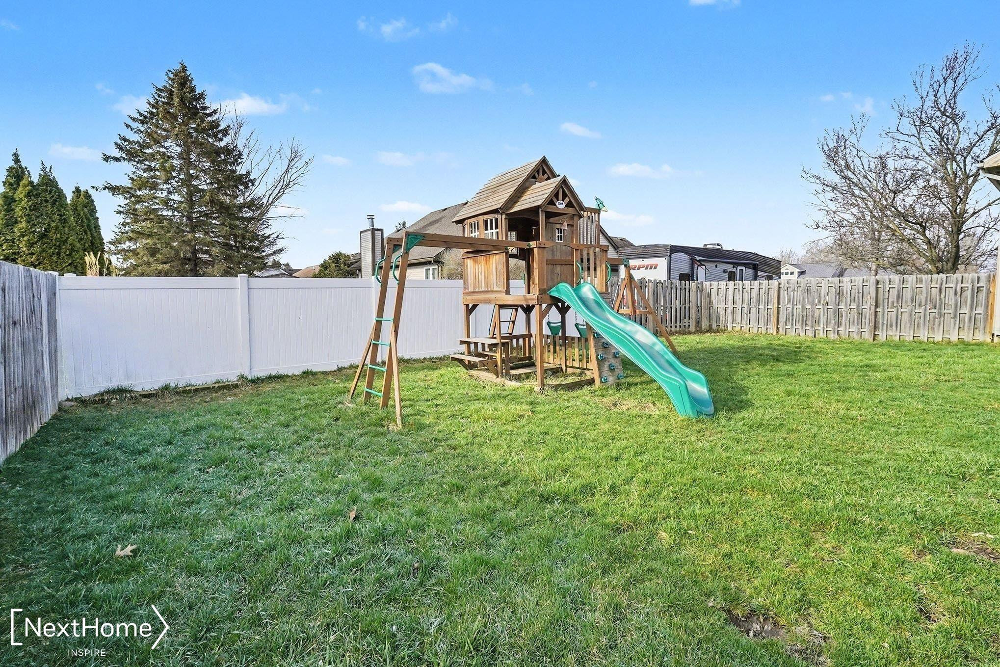 8011 Rose Lane, MI — Photo 27