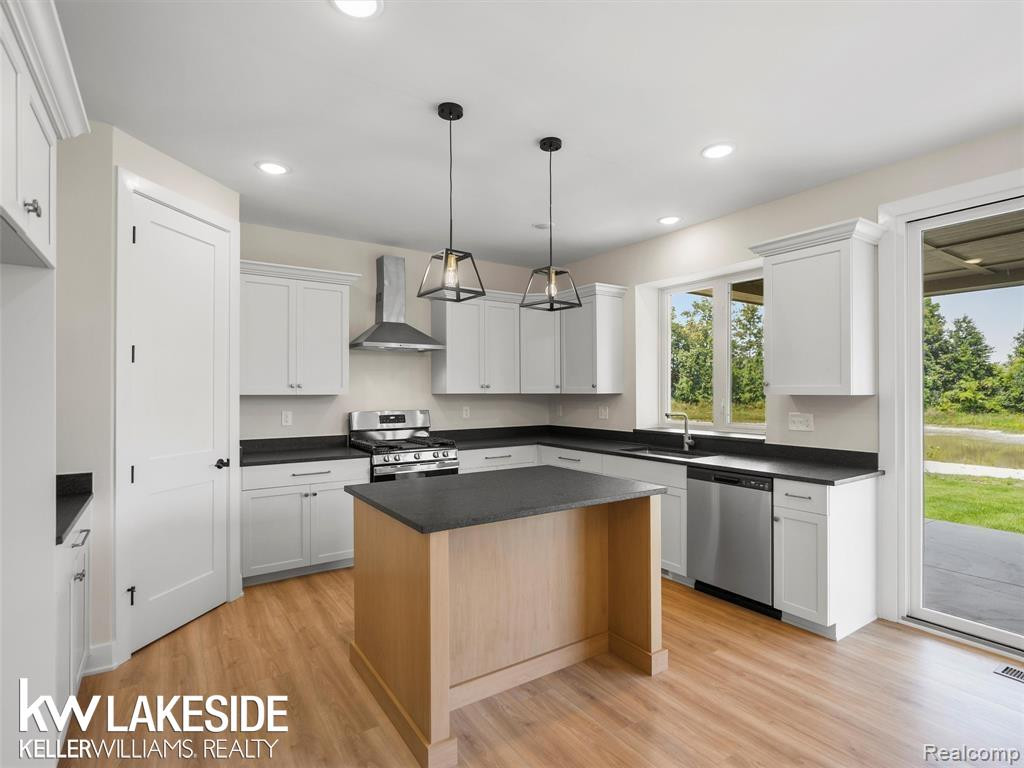 18842 Via Firenze Drive, Macomb, MI 48044 — Photo 7