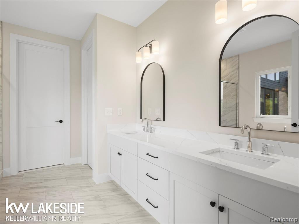 18842 Via Firenze Drive, Macomb, MI 48044 — Photo 18