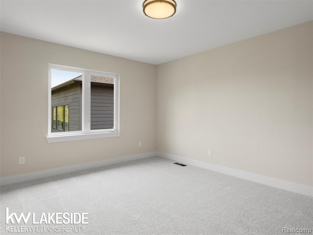 18842 Via Firenze Drive, Macomb, MI 48044 — Photo 22
