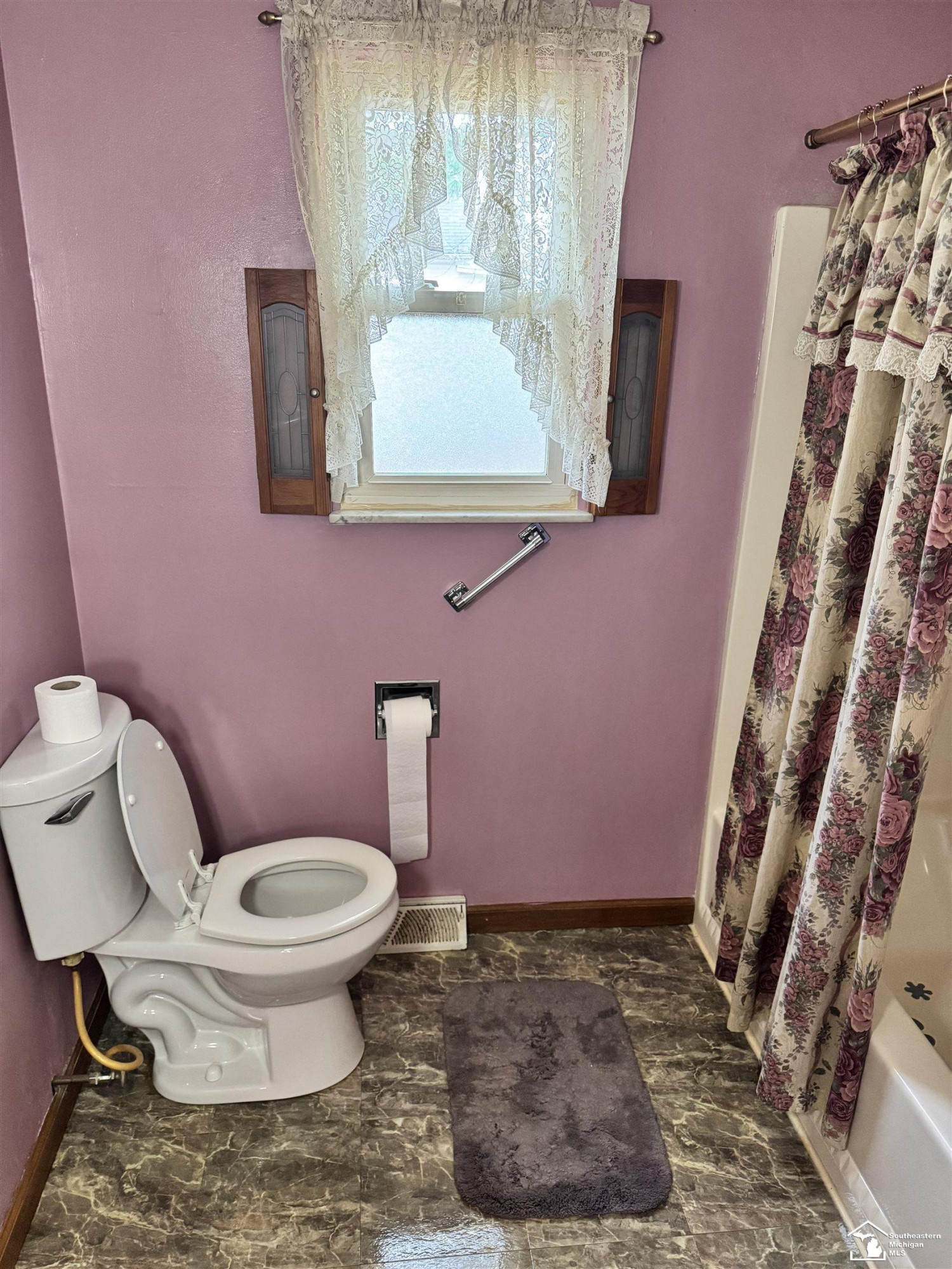 647 Washington Street, Temperance, MI 48182 — Photo 11