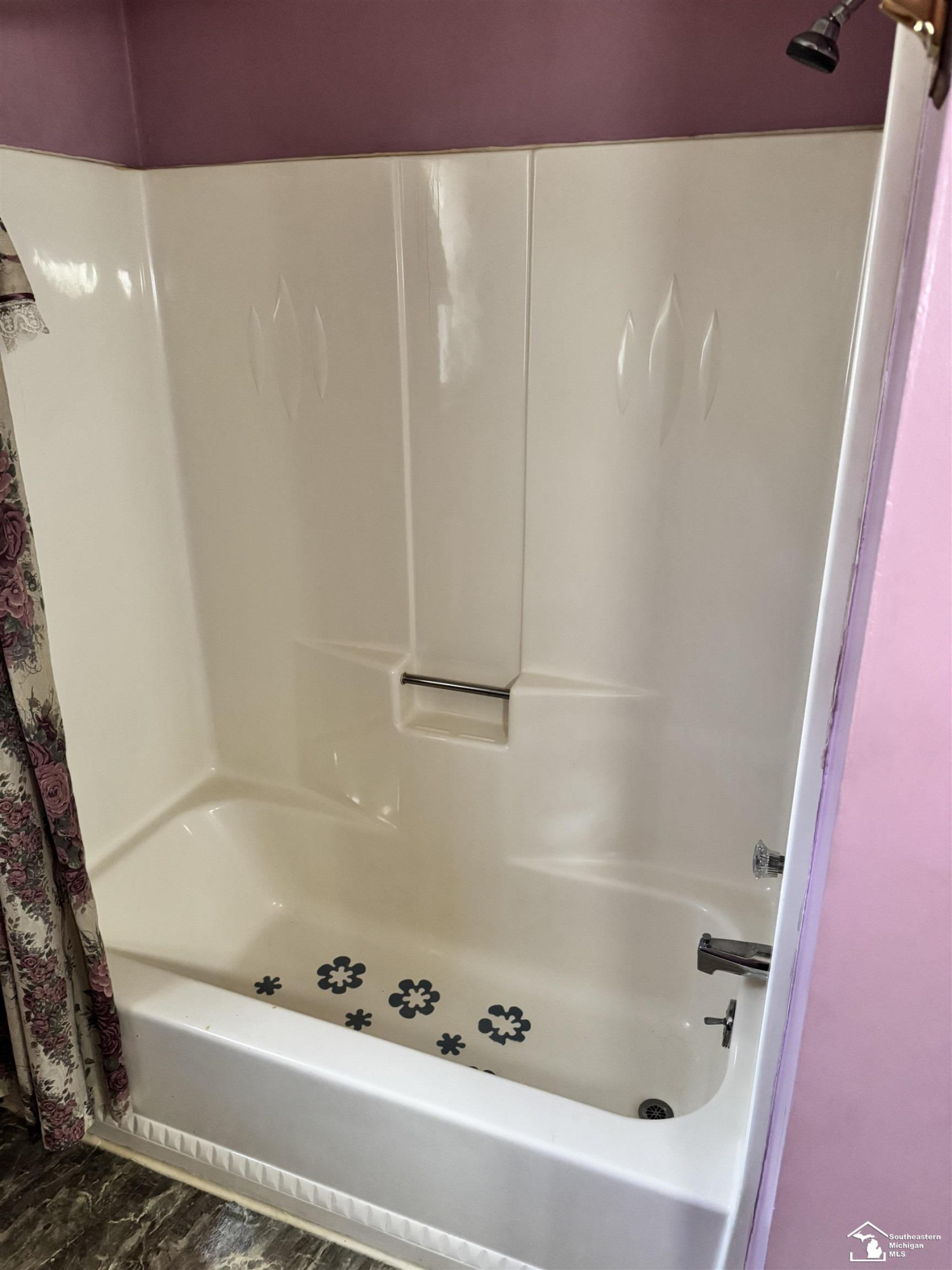 647 Washington Street, Temperance, MI 48182 — Photo 12