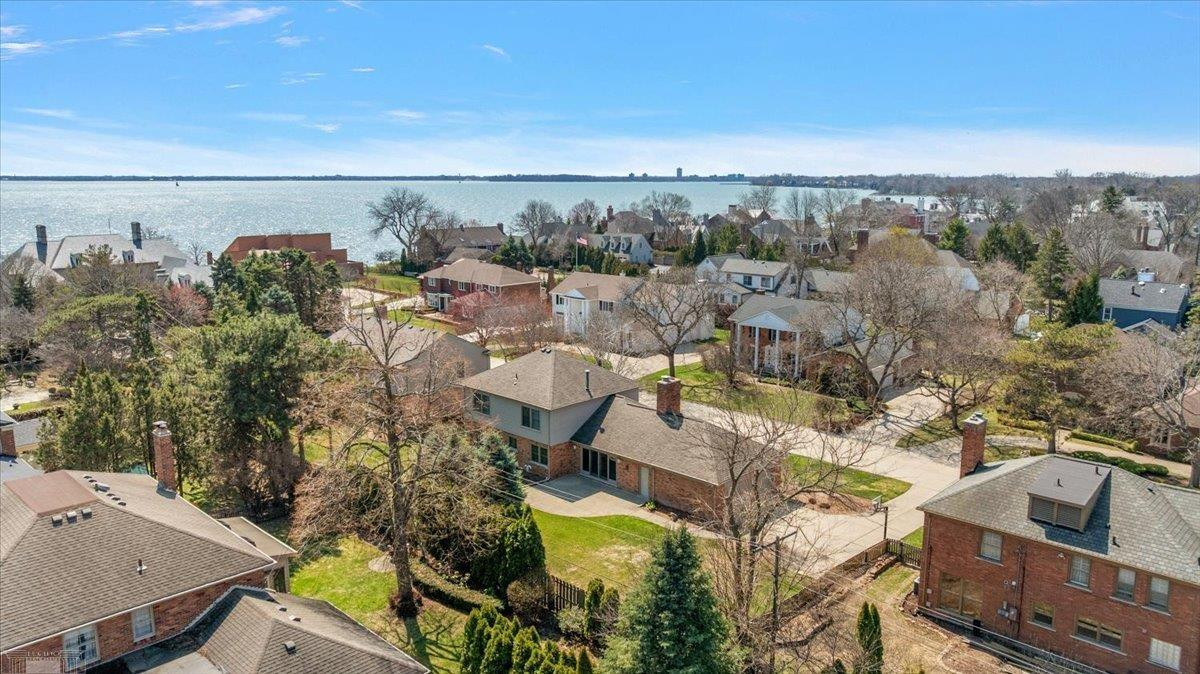4 Elmsleigh Lane, Grosse Pointe, MI 48230 — Photo 56