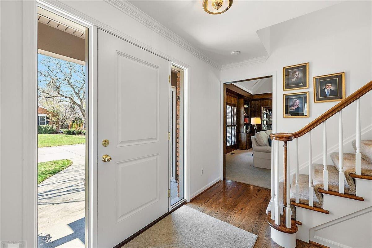 4 Elmsleigh Lane, Grosse Pointe, MI 48230 — Photo 7