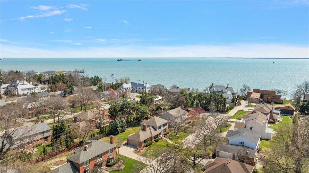4 Elmsleigh Lane, Grosse Pointe, MI 48230 — Photo 58