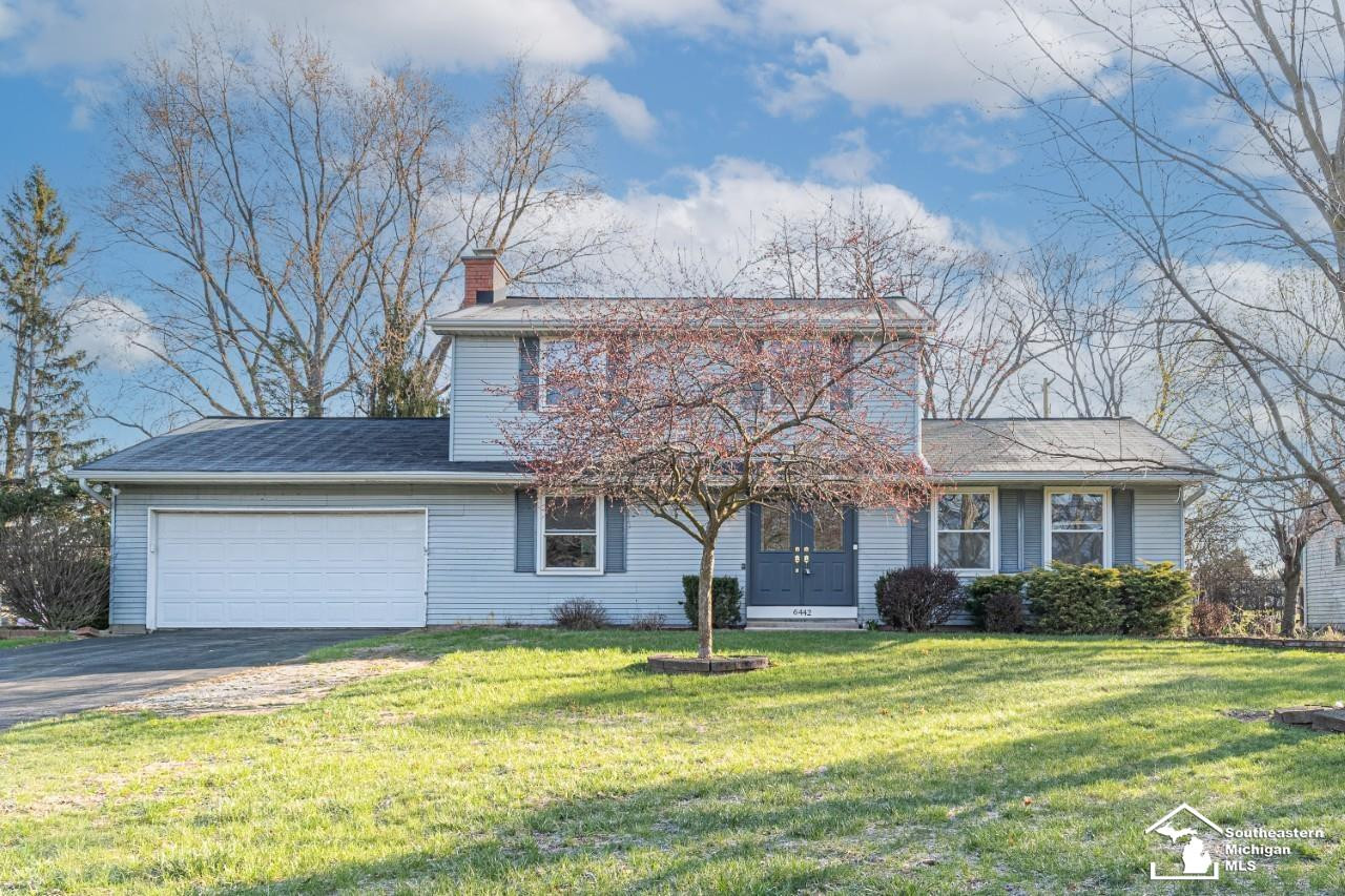 6442 Centennial Drive, Temperance, MI 48182 — front exterior