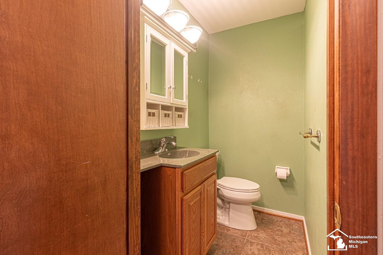 6442 Centennial Drive, Temperance, MI 48182 — Photo 22
