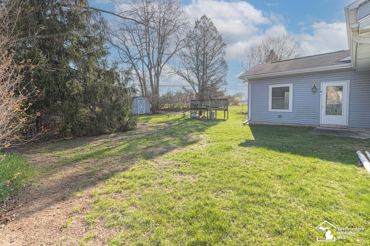 6442 Centennial Drive, Temperance, MI 48182 — Photo 48