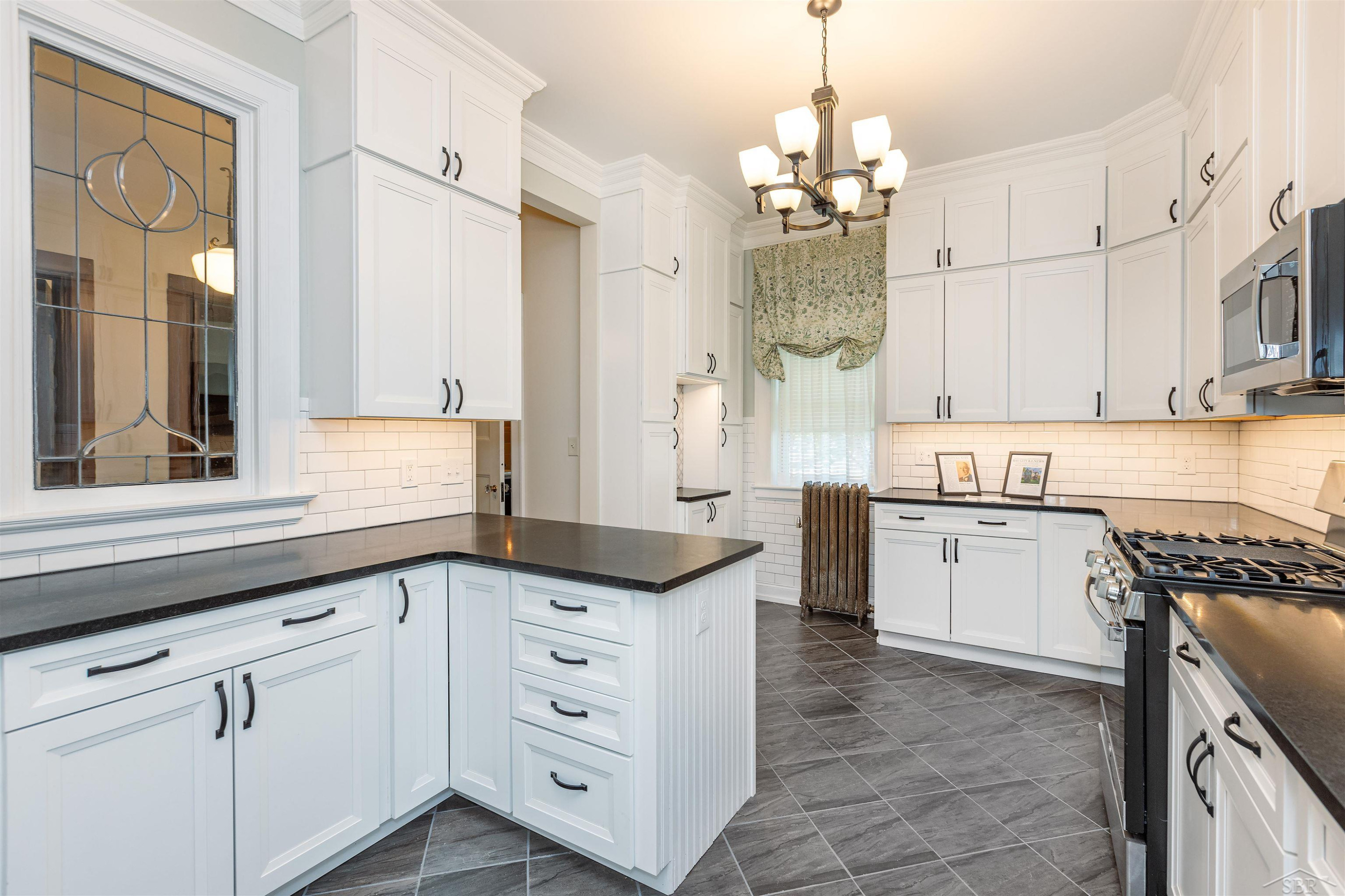 820 N Johnson, Bay City, MI 48708 — Photo 13