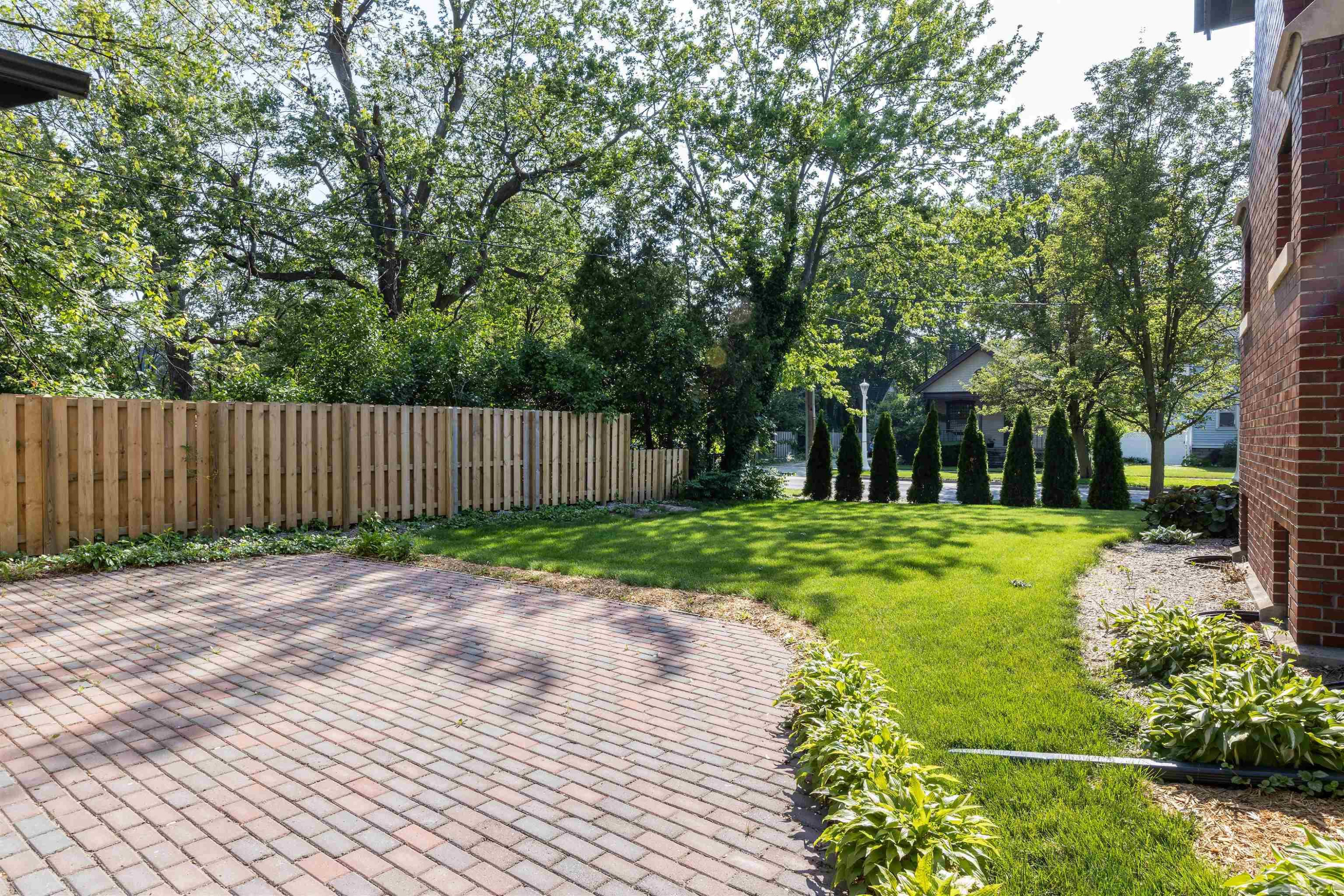820 N Johnson, Bay City, MI 48708 — Photo 70