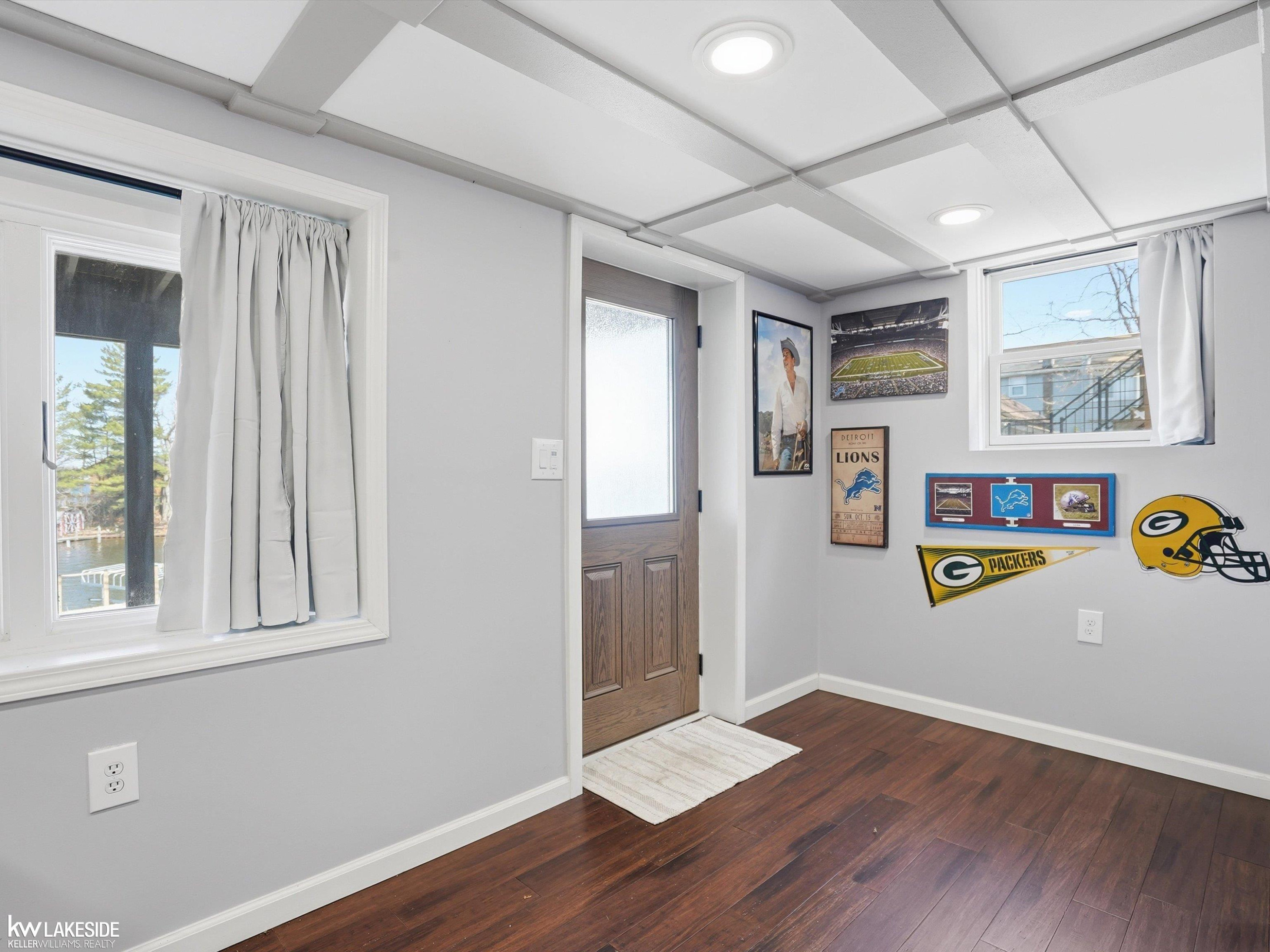 465 Heights Road, Lake Orion, MI 48362 — Photo 33