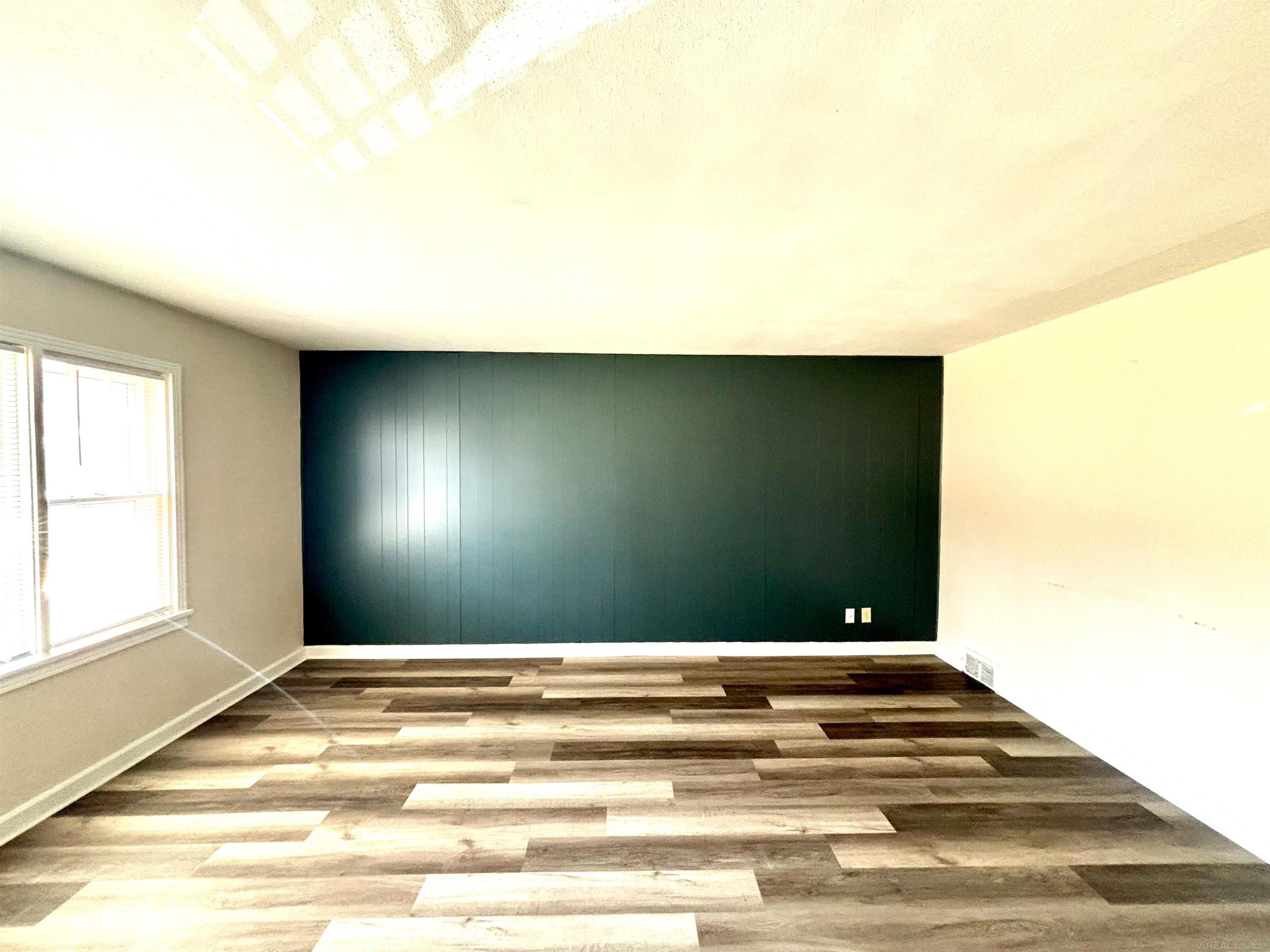 919 Nightingale Street, Ironwood, MI 49938 — Photo 5