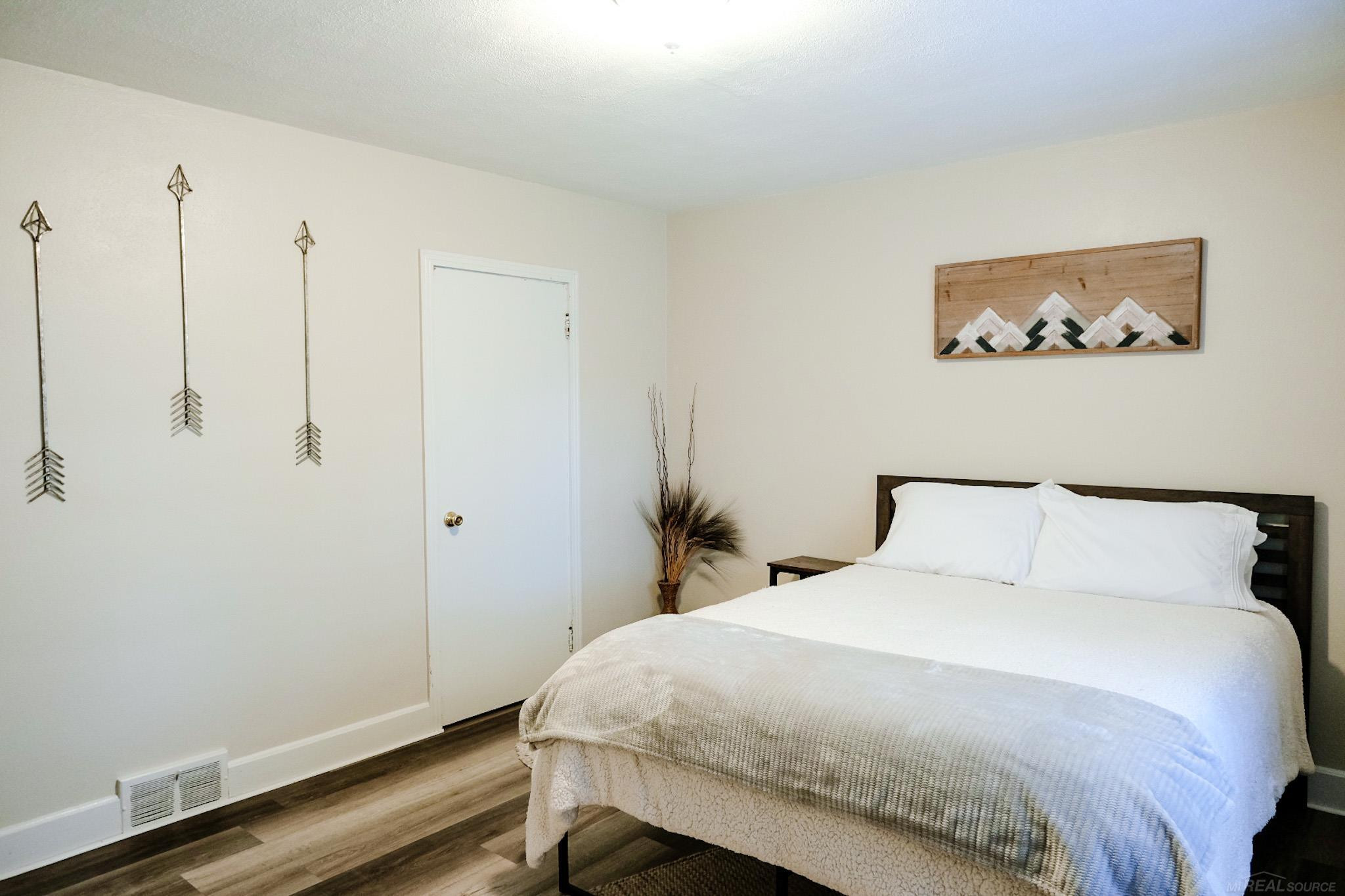 919 Nightingale Street, Ironwood, MI 49938 — Photo 10