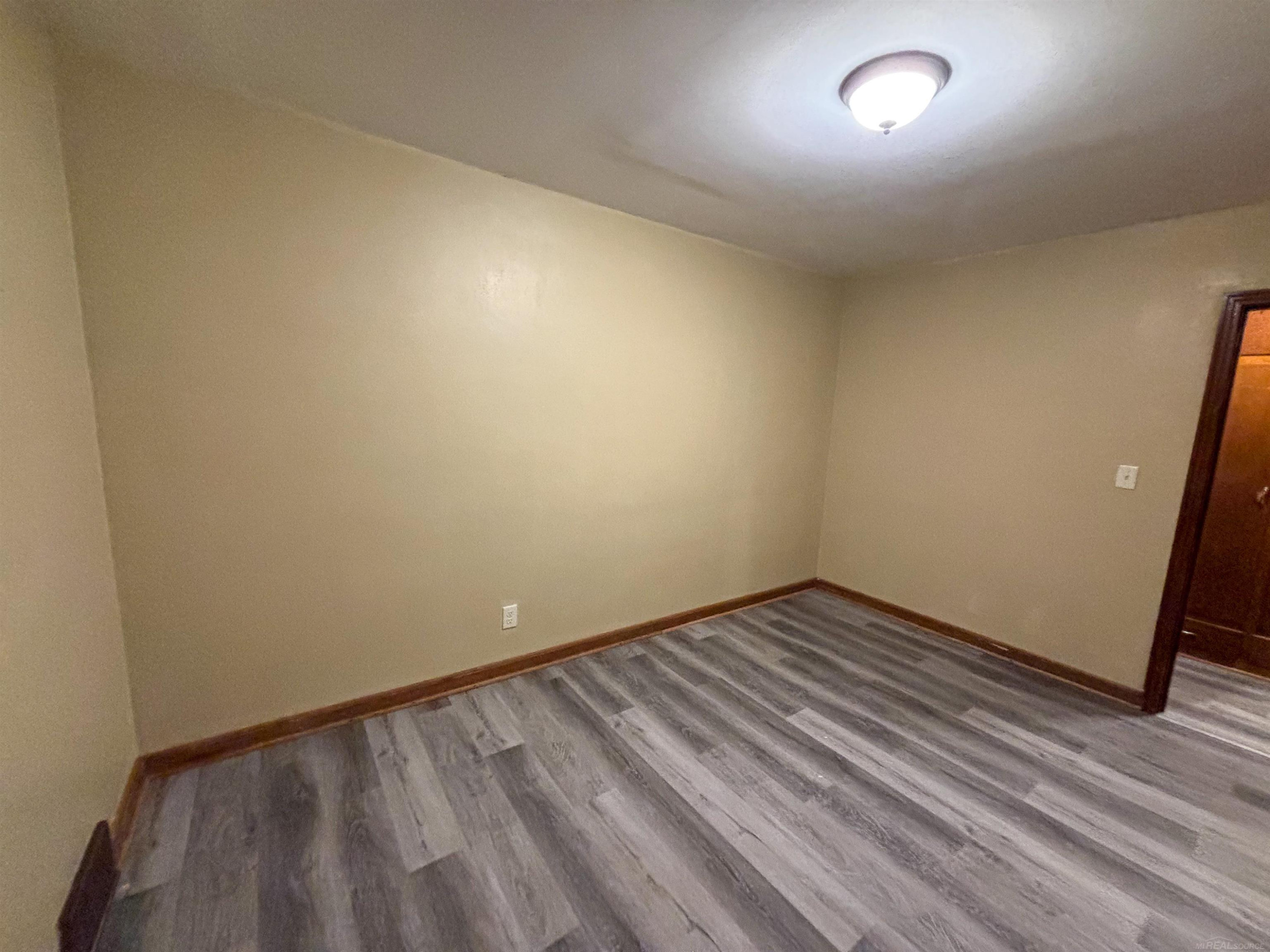 919 Nightingale Street, Ironwood, MI 49938 — Photo 21