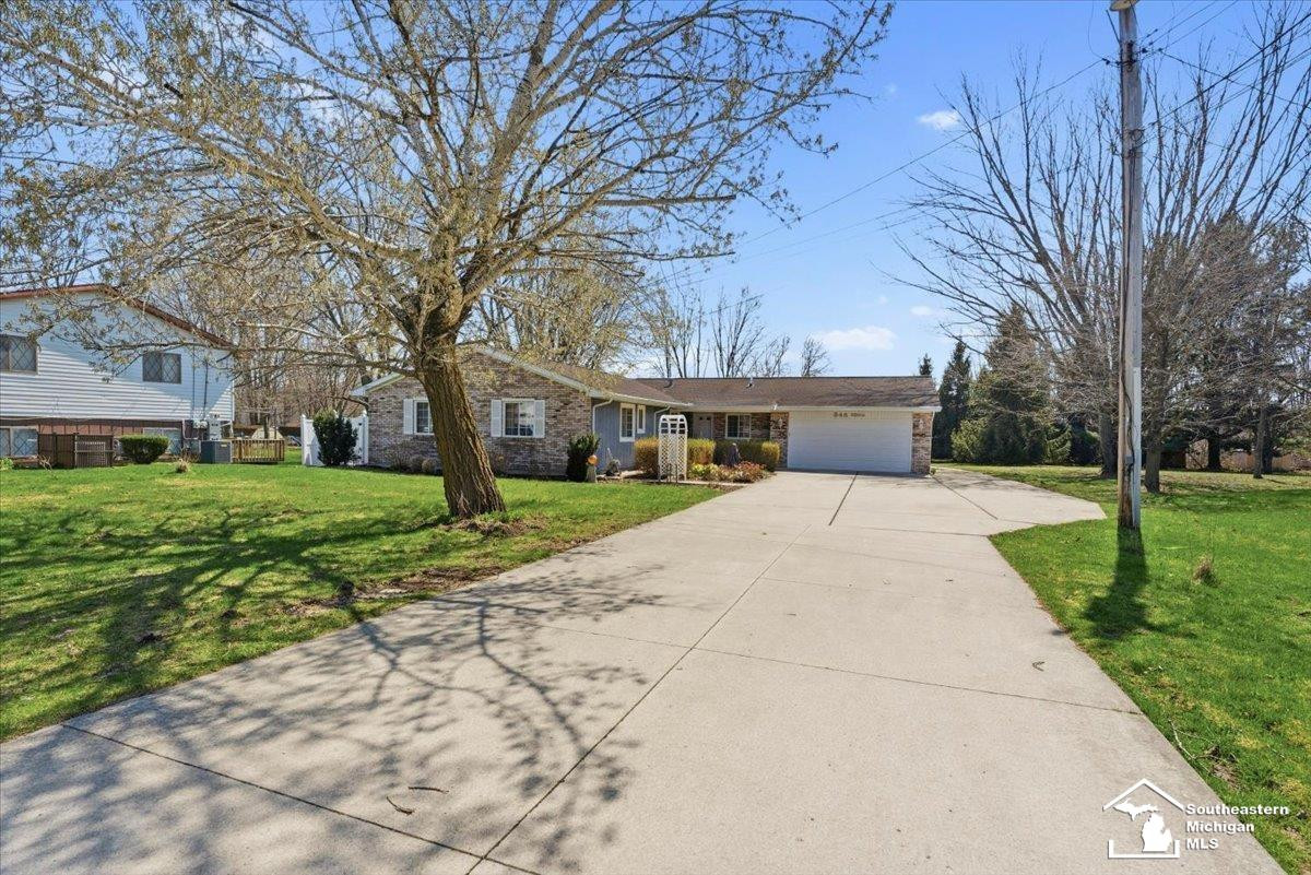 348 Bellers Court, Ypsilanti, MI 48198 — front exterior