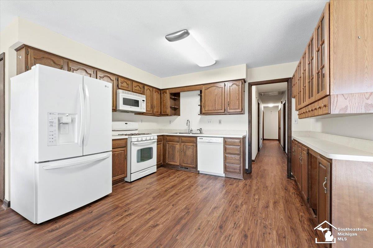 348 Bellers Court, Ypsilanti, MI 48198 — Photo 4