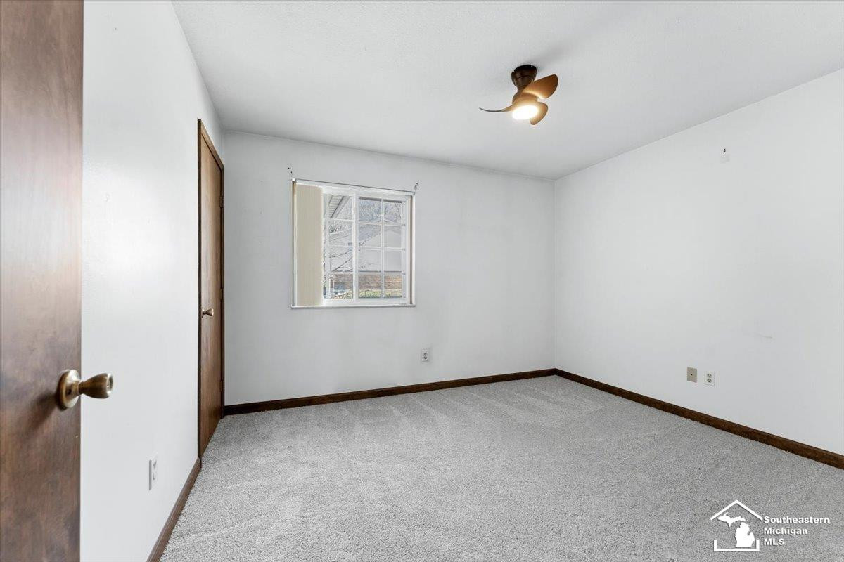 348 Bellers Court, Ypsilanti, MI 48198 — Photo 16