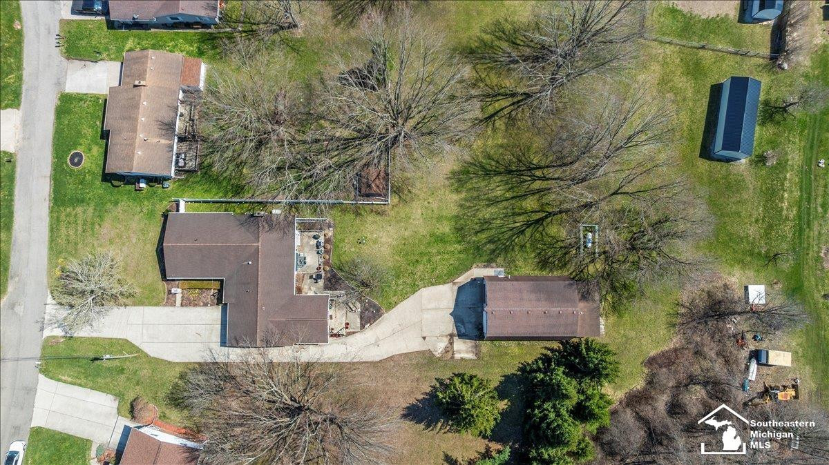 348 Bellers Court, Ypsilanti, MI 48198 — Photo 35
