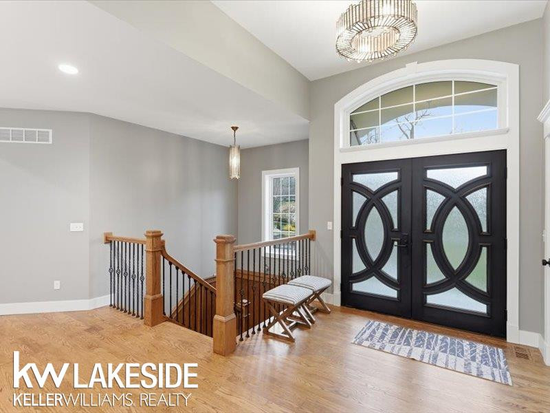 5345 BRISTOL PARKE Circle, Clarkston, MI 48348 — Photo 28