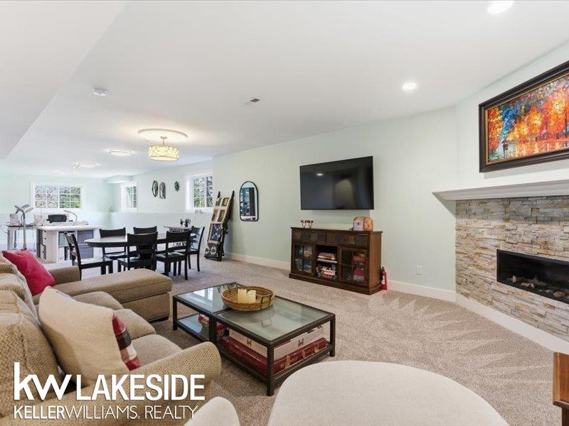 5345 BRISTOL PARKE Circle, Clarkston, MI 48348 — Photo 32