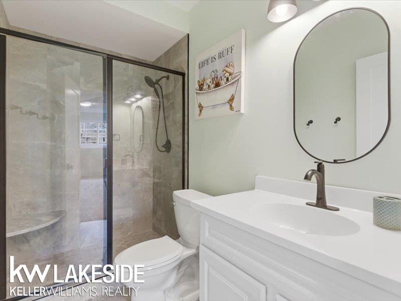 5345 BRISTOL PARKE Circle, Clarkston, MI 48348 — Photo 34