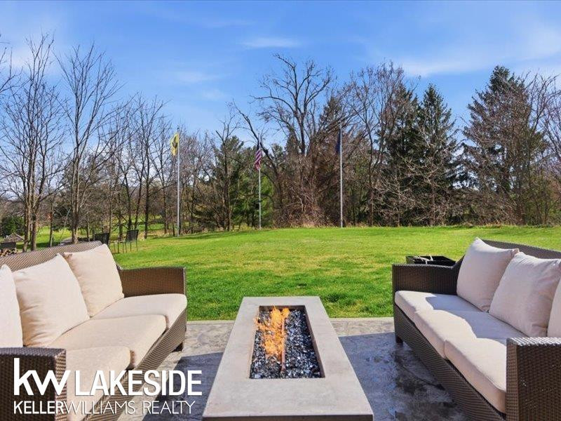 5345 BRISTOL PARKE Circle, Clarkston, MI 48348 — Photo 38