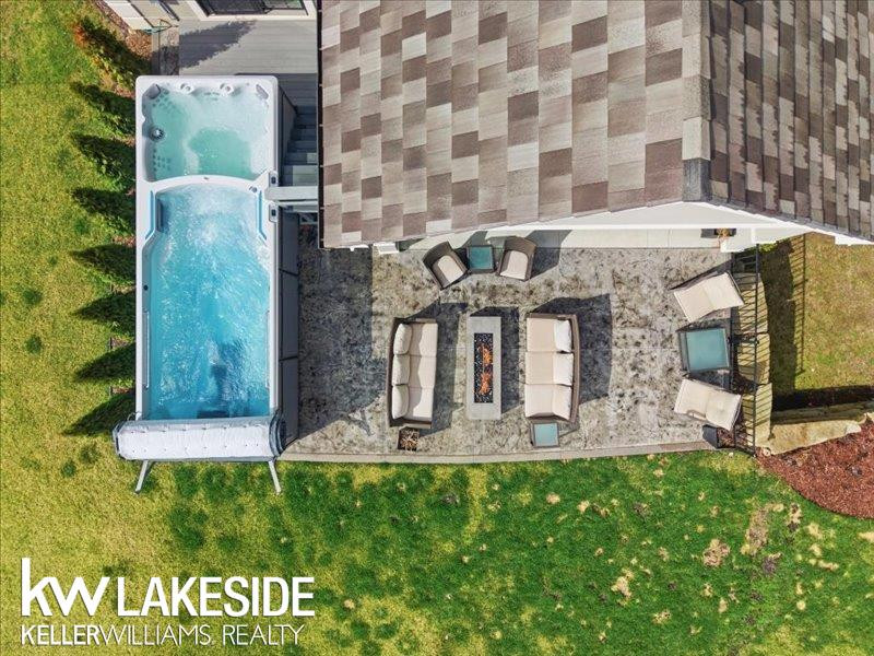 5345 BRISTOL PARKE Circle, Clarkston, MI 48348 — Photo 43