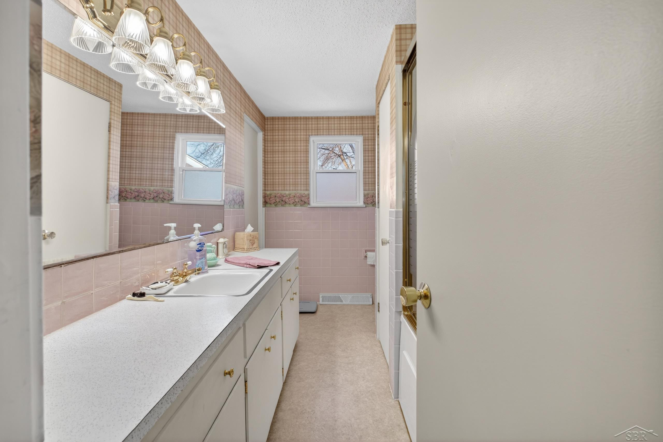 5700 Three Mile Road, Bay City, MI 48706 — Photo 18