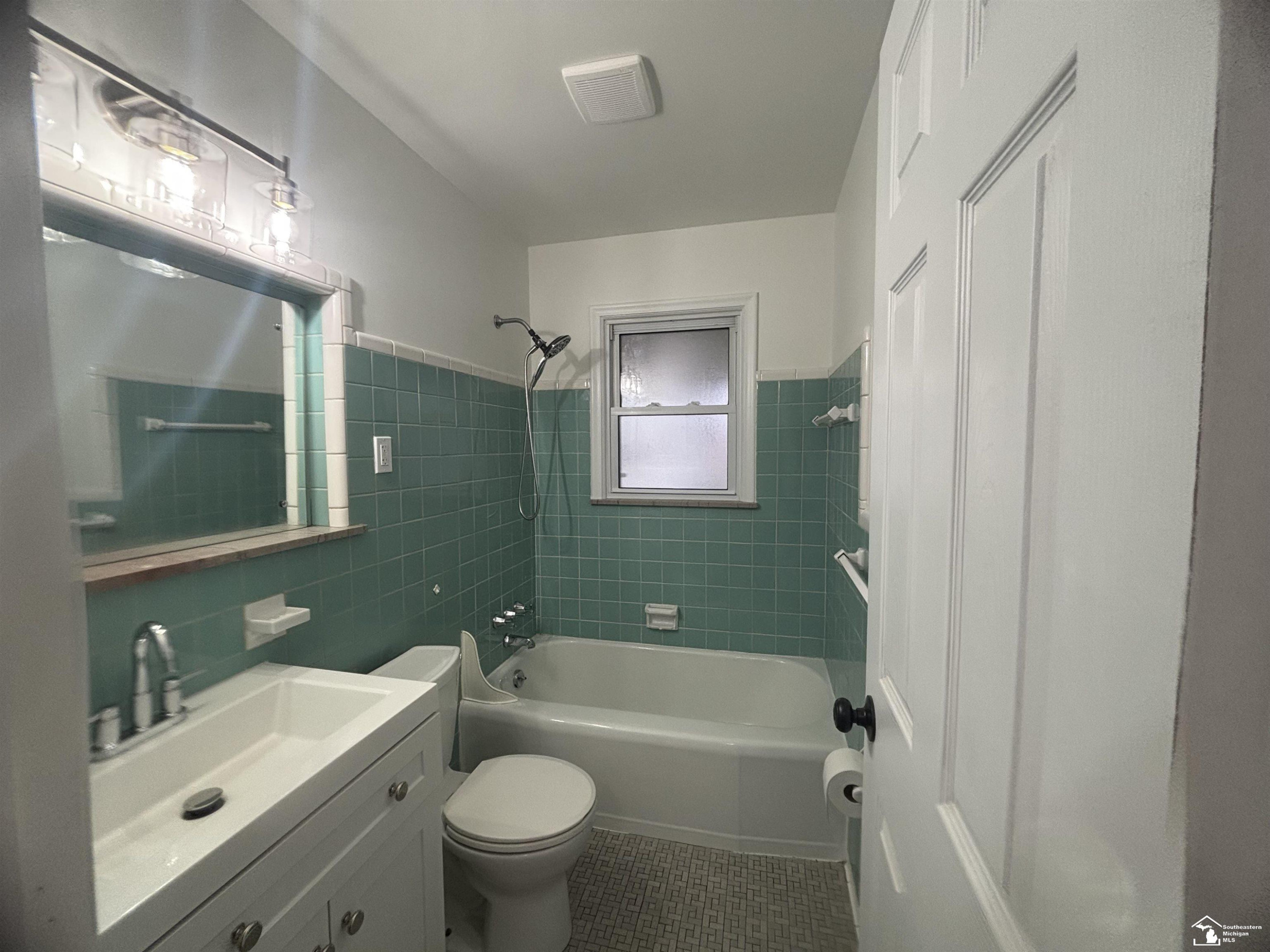 363 Sherbourne Street, Inkster, MI 48141 — Photo 13